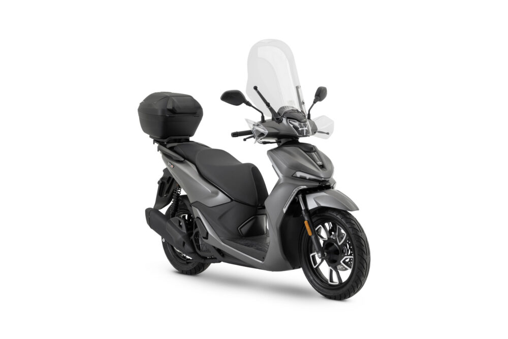 SCOOTER VOGE SFIDA SR16 200 – 174cc – COLORI: DARK OLIVE METALLIC, MATT WHITE, MATT BLACK