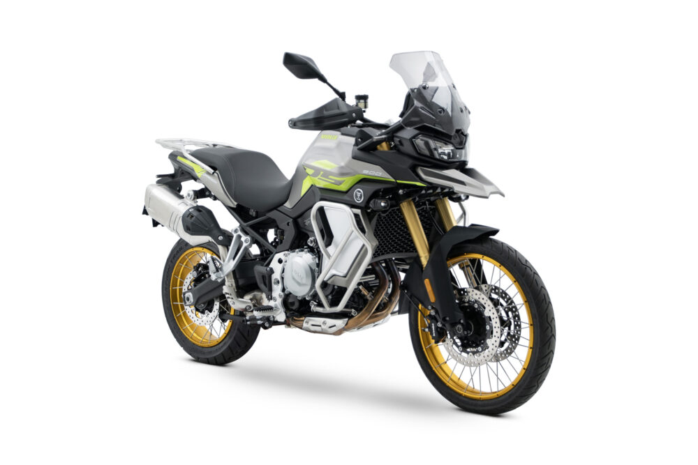 MOTO VOGE VALICO 900DSX – 895cc – COLORI: LIME YELLOW, BLACK KNIGHT